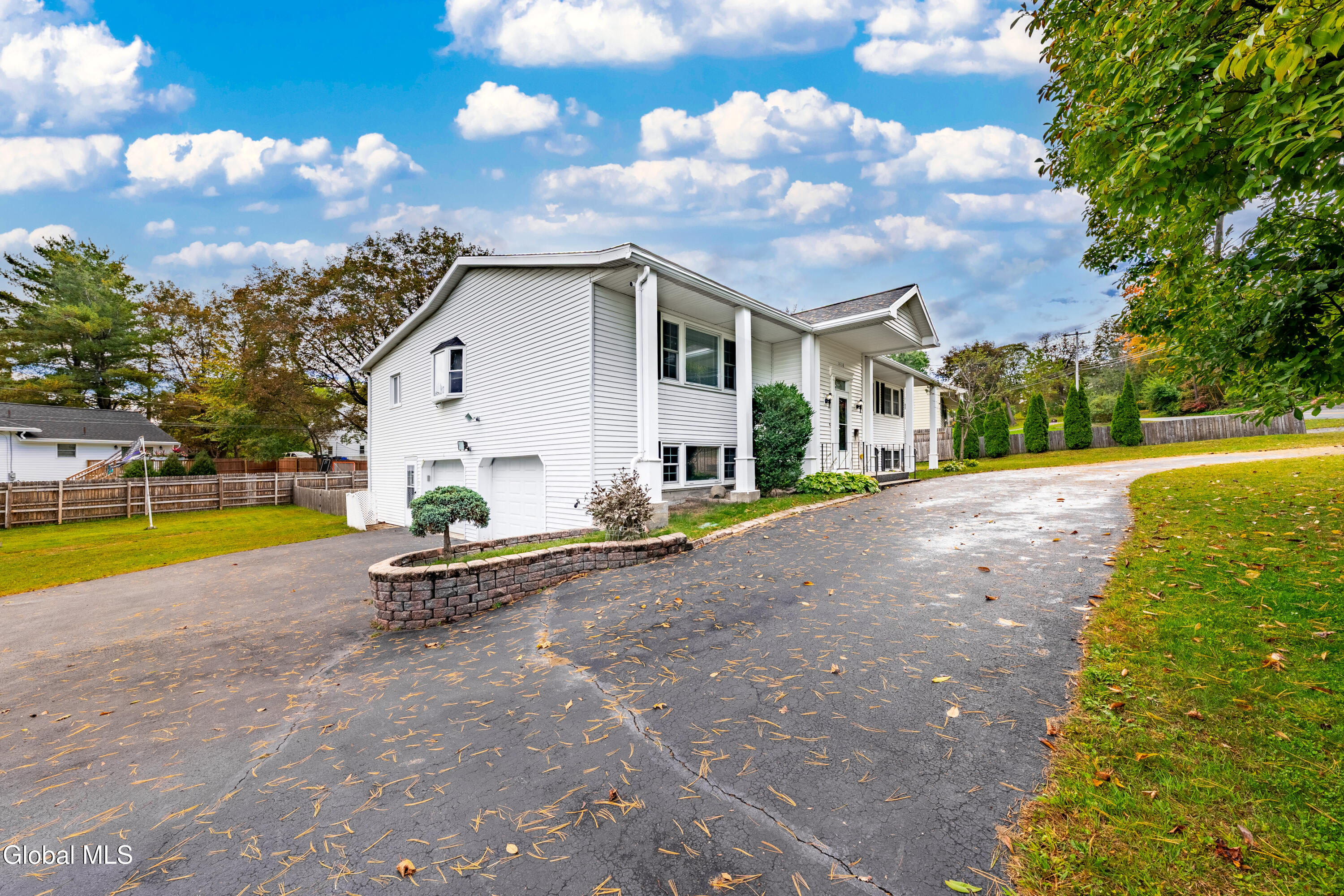 1460 Van Antwerp Road Niskayuna NY 12309