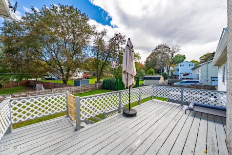 1460 Van Antwerp Road Niskayuna NY 12309