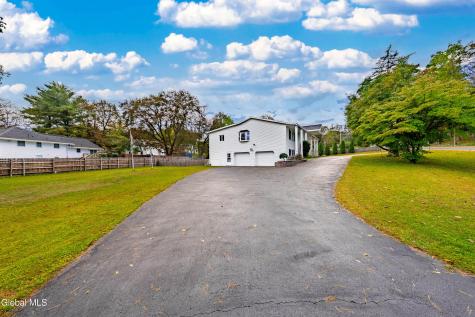 1460 Van Antwerp Road Niskayuna NY 12309