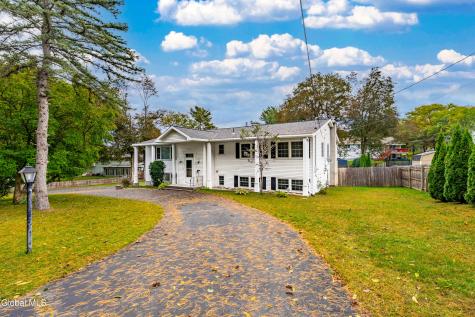 1460 Van Antwerp Road Niskayuna NY 12309
