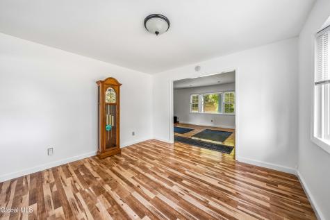 1460 Van Antwerp Road Niskayuna NY 12309