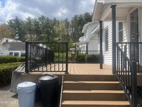 824 Dean Street Schenectady NY 12309