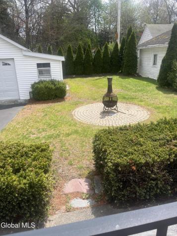 824 Dean Street Schenectady NY 12309