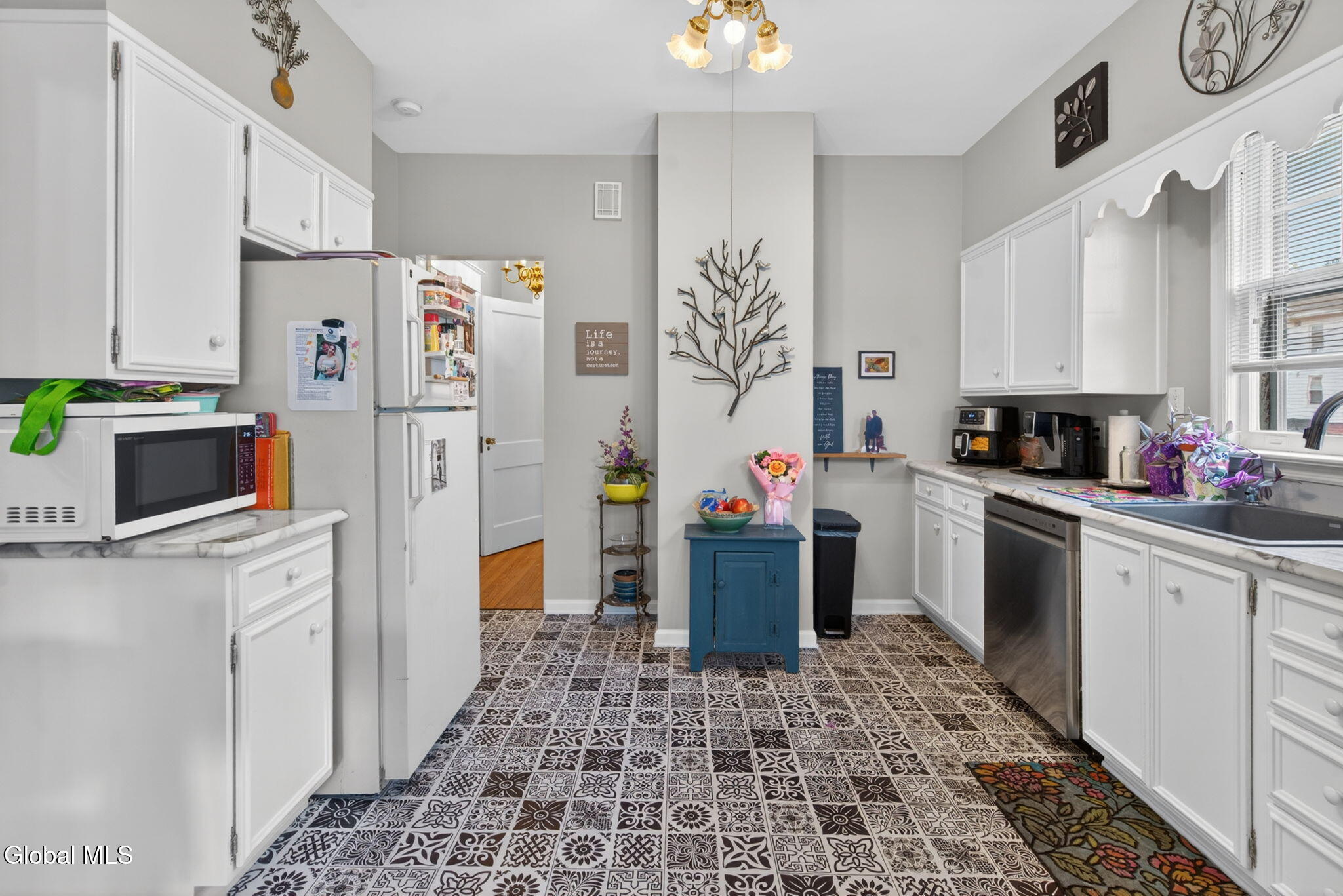 446 Yates Street Albany NY 12208