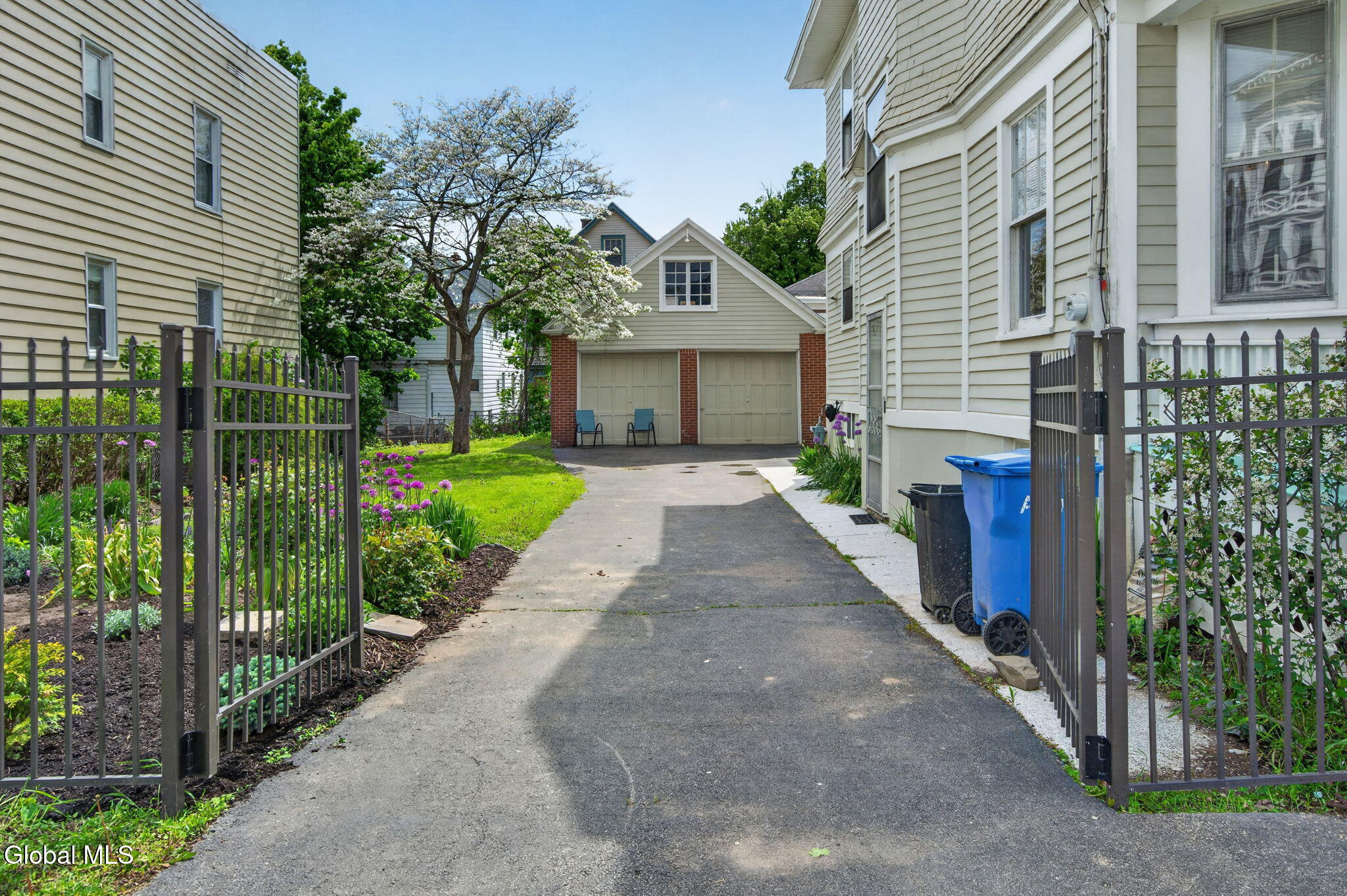446 Yates Street Albany NY 12208