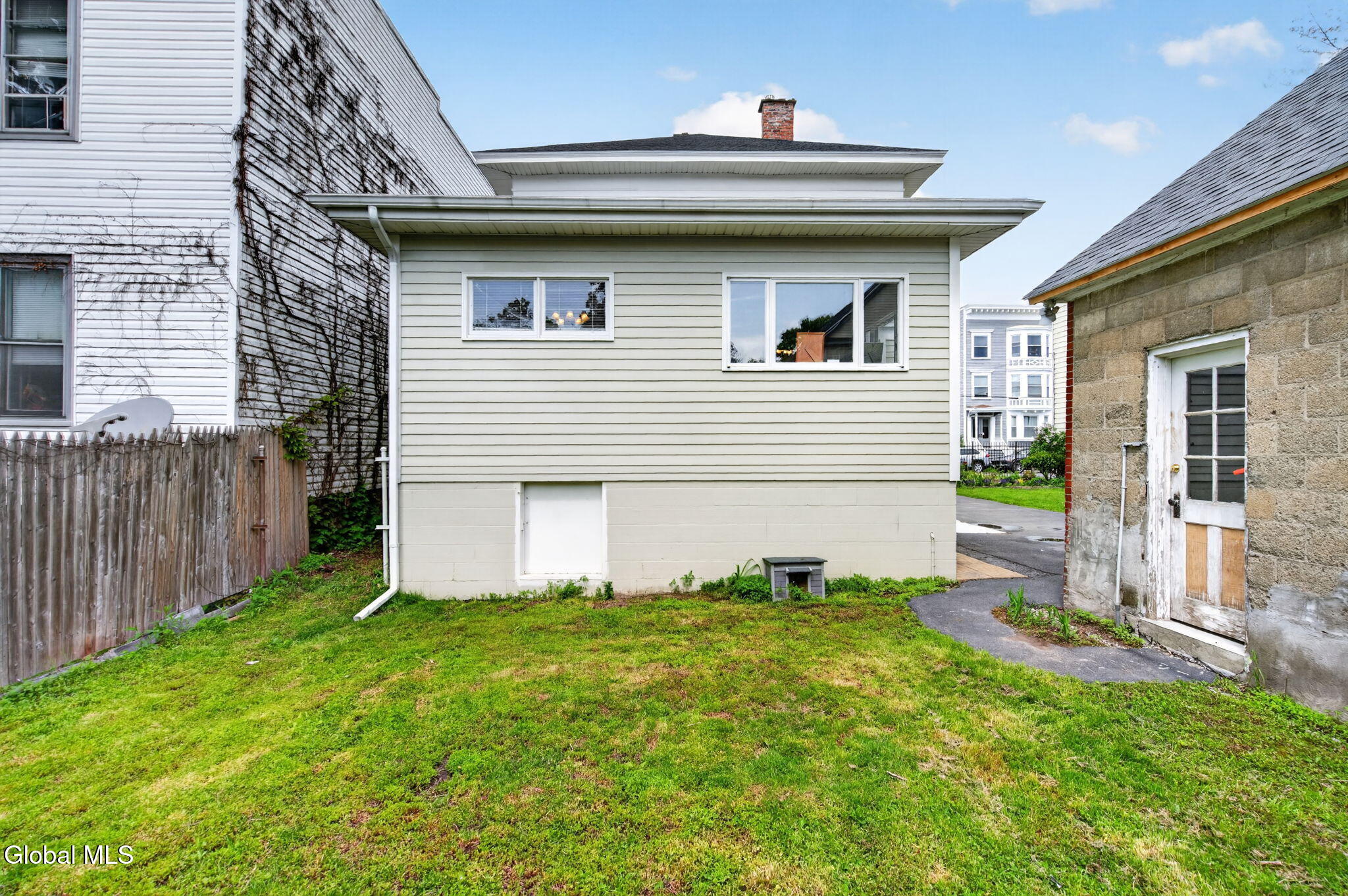 446 Yates Street Albany NY 12208