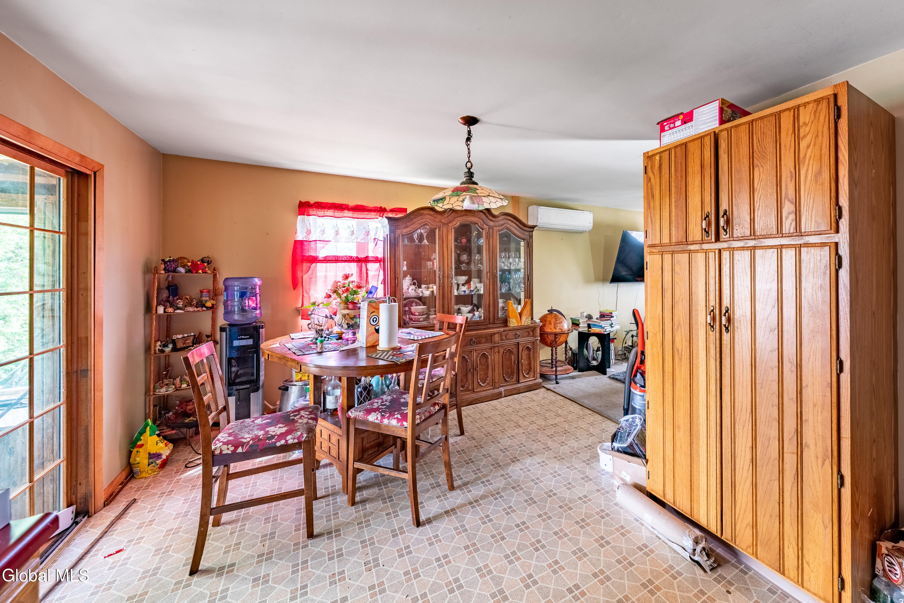 4 Arthur Avenue Hudson NY 12534