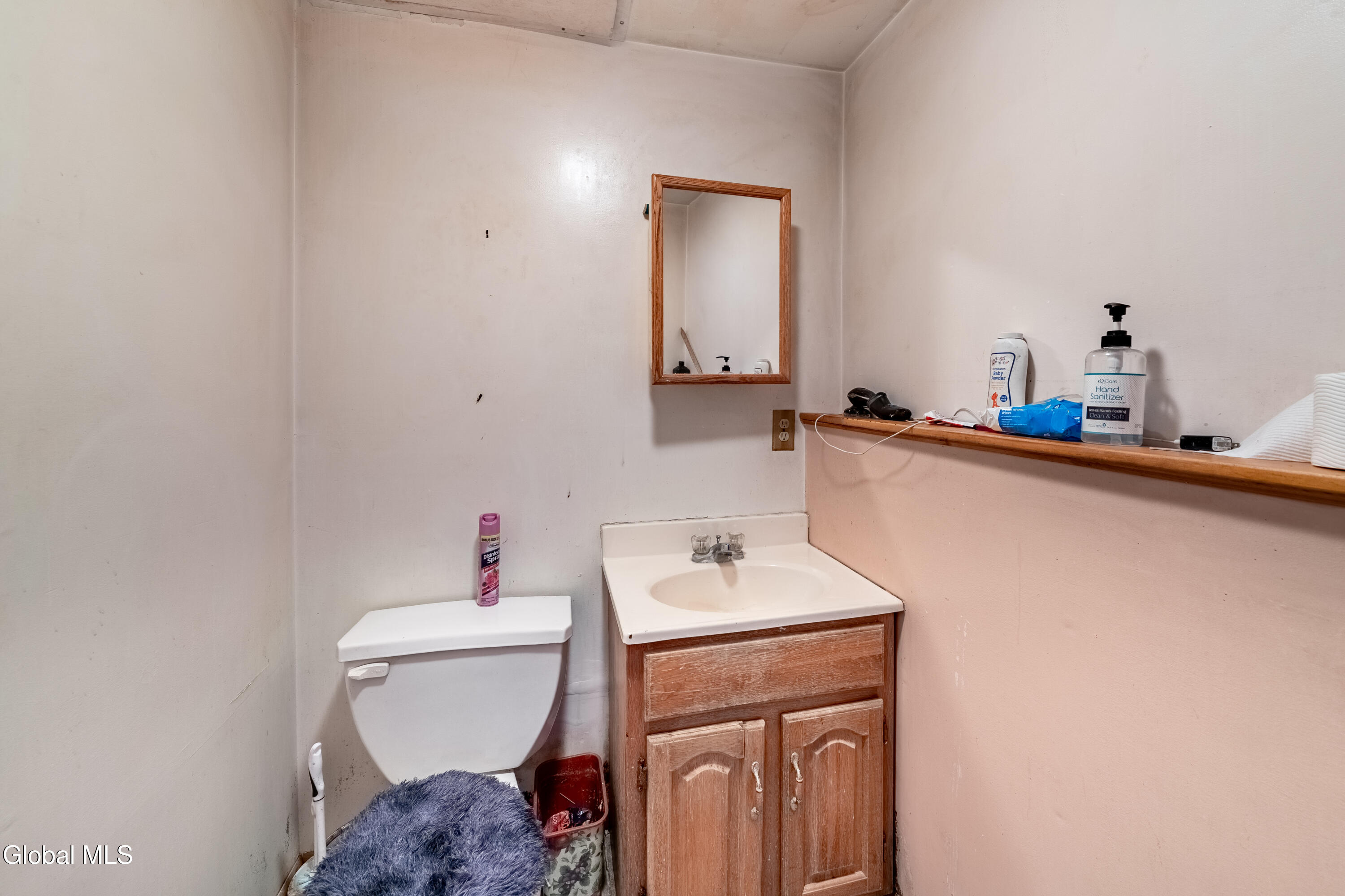 4 Arthur Avenue Hudson NY 12534