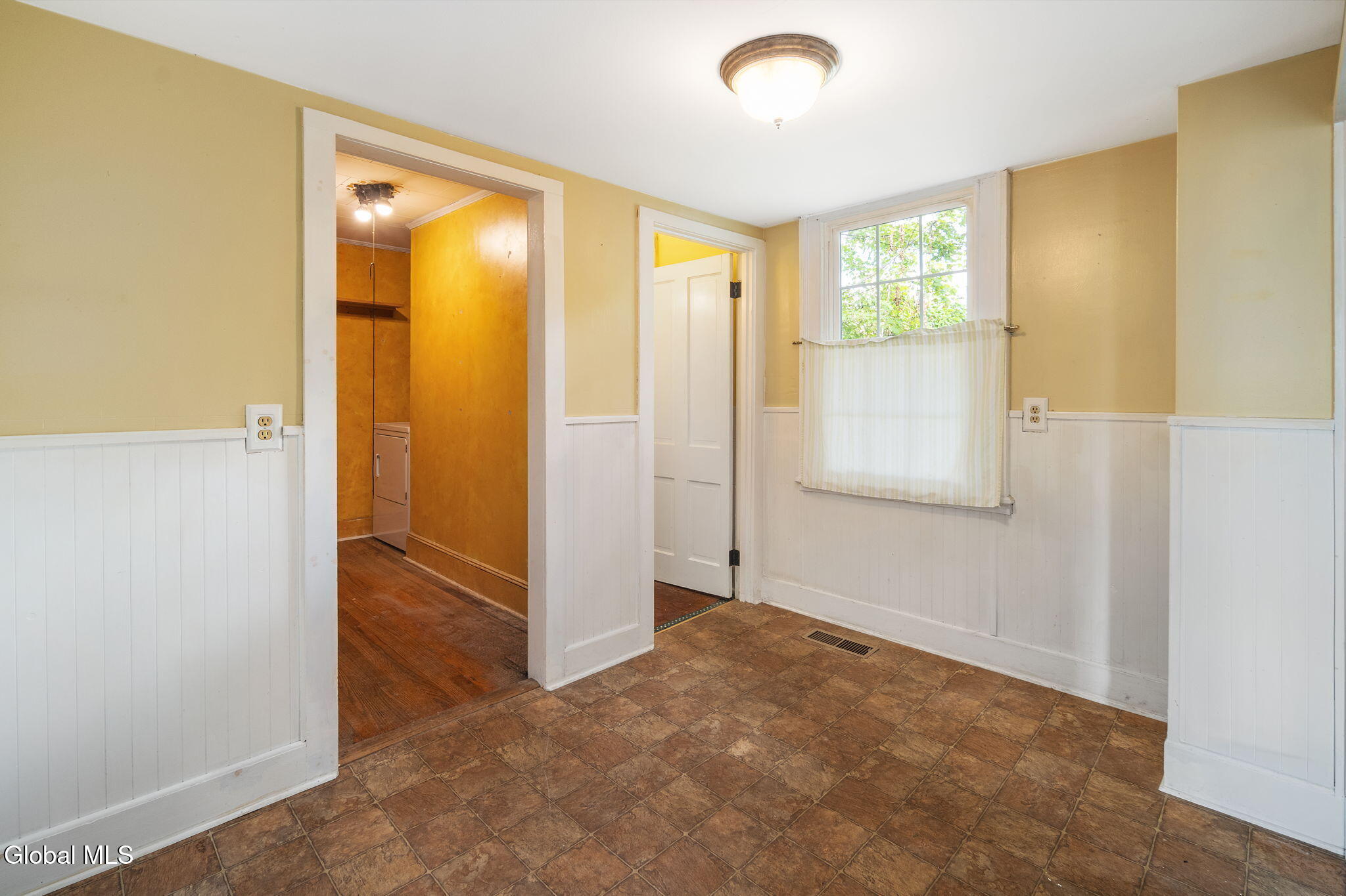 1560 3rd Street Rensselaer NY 12144