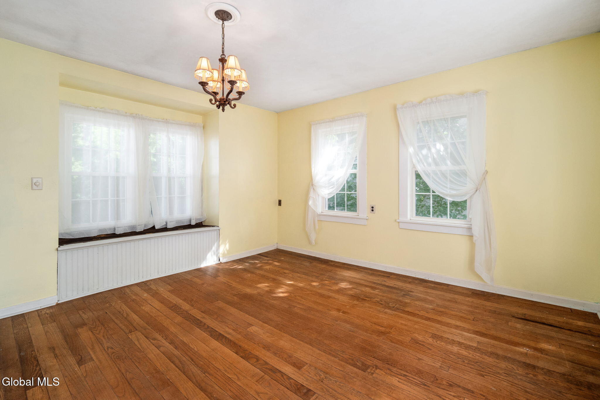 1560 3rd Street Rensselaer NY 12144