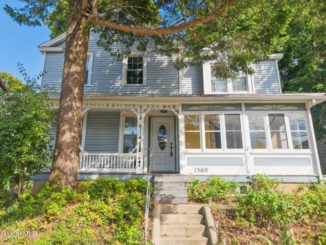 1560 3rd Street Rensselaer NY 12144