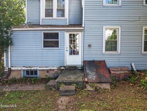 1560 3rd Street Rensselaer NY 12144
