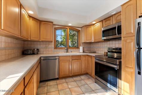 15 Roweland Avenue Delmar NY 12054