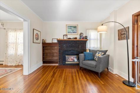 15 Roweland Avenue Delmar NY 12054