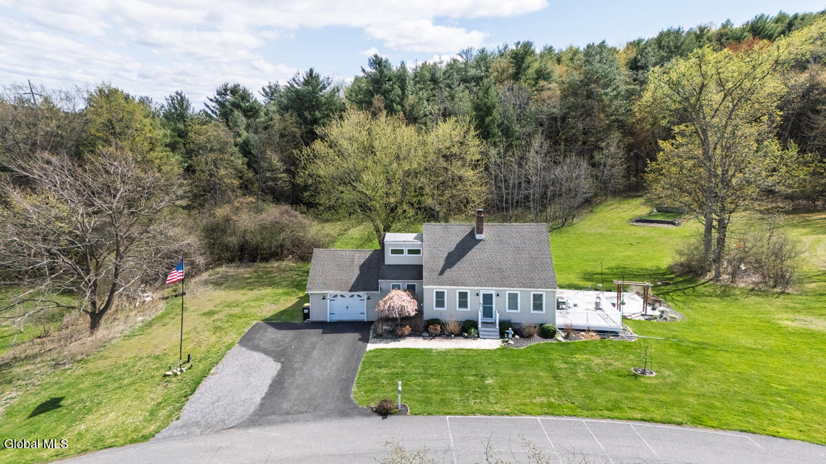 124 Gi Road Altamont NY 12009