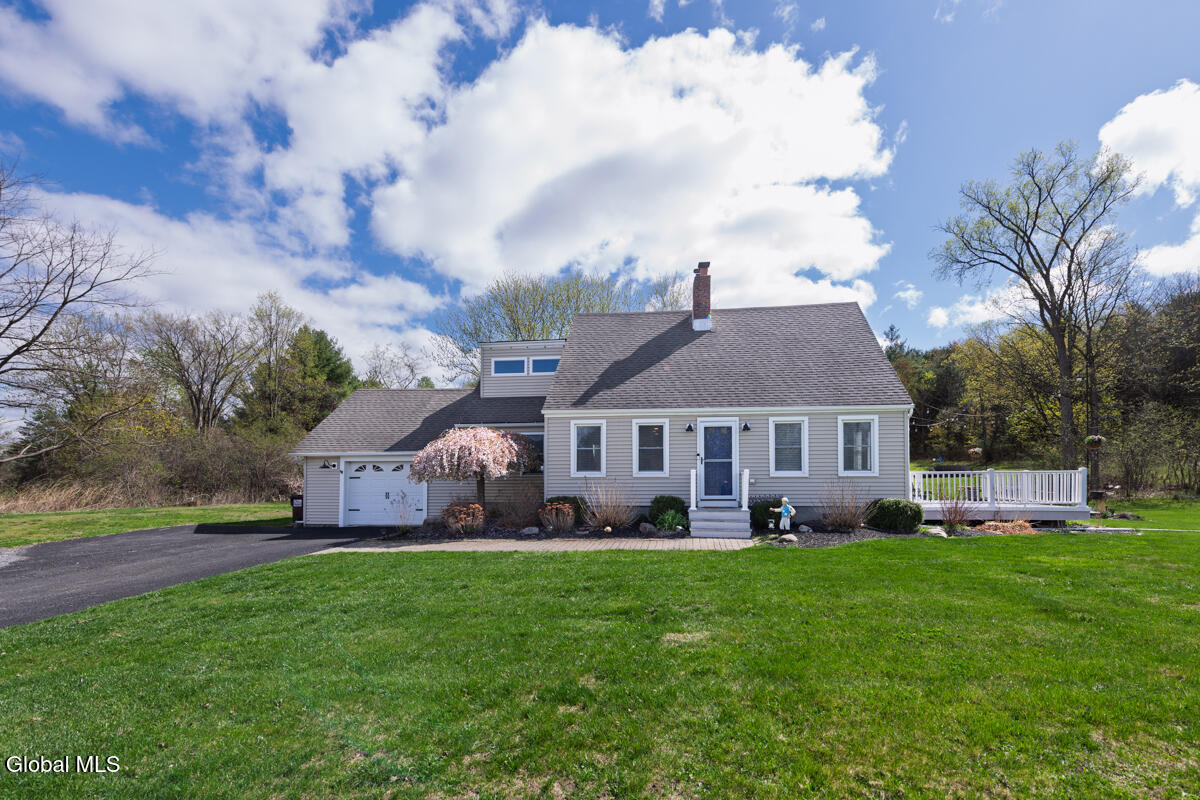 124 Gi Road Altamont NY 12009