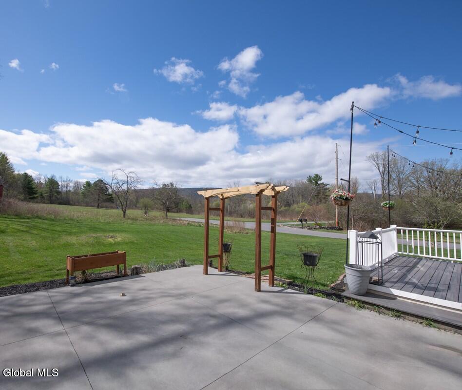 124 Gi Road Altamont NY 12009