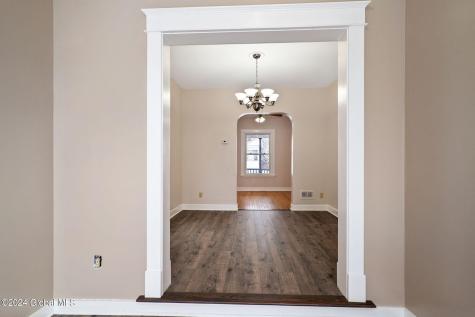 862 Thompson Street Schenectady NY 12306
