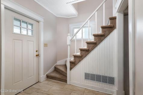 862 Thompson Street Schenectady NY 12306