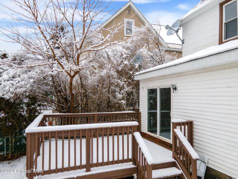 862 Thompson Street Schenectady NY 12306
