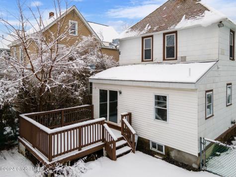 862 Thompson Street Schenectady NY 12306