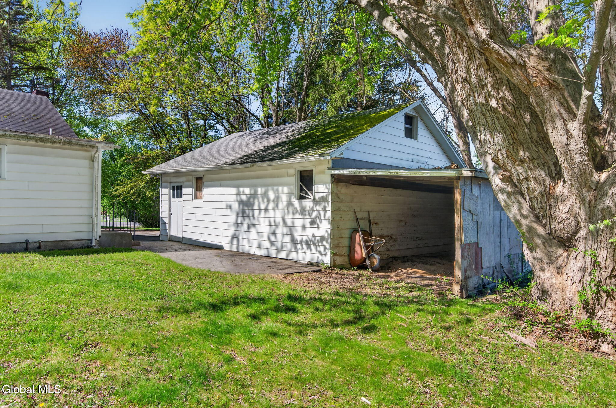 351 Farm To Market Road Mechanicville NY 12118