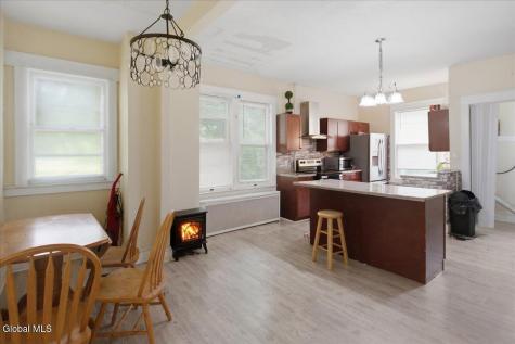 3515 Rosendale Road Niskayuna NY 12309