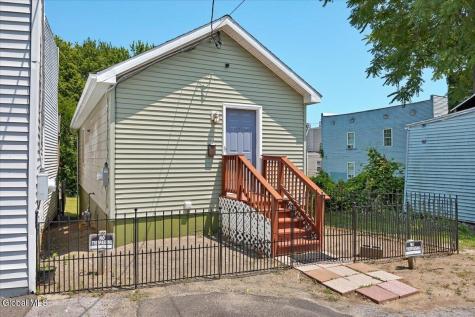 647 3rd Street Albany NY 12206