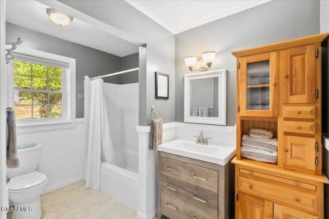28 Lemaire Way Argyle NY 12809