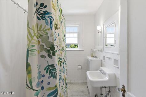 42 Brookline Avenue Albany NY 12203