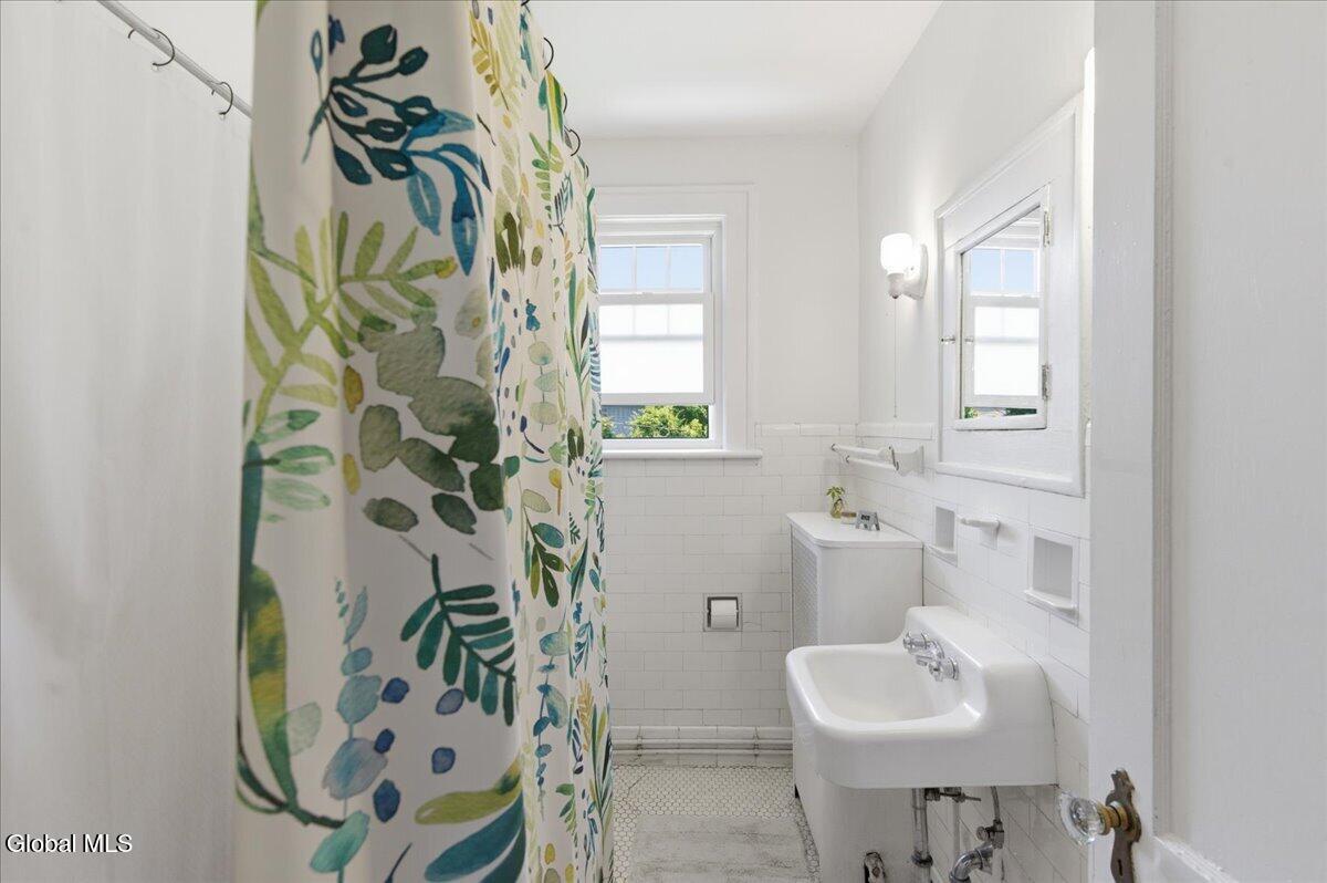 42 Brookline Avenue Albany NY 12203