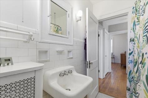 42 Brookline Avenue Albany NY 12203