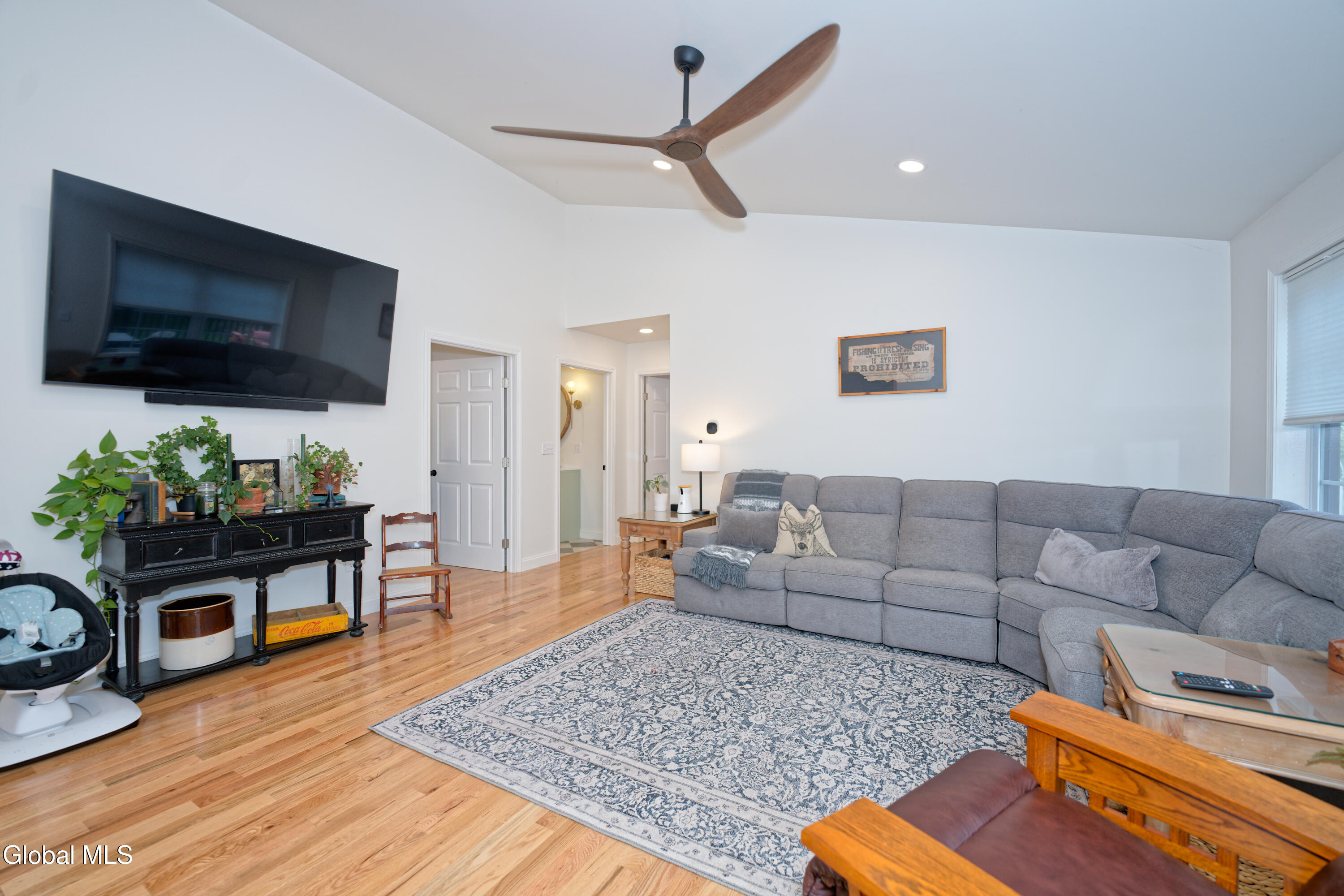 17 Ringwald Road Coeymans Hollow NY 12046