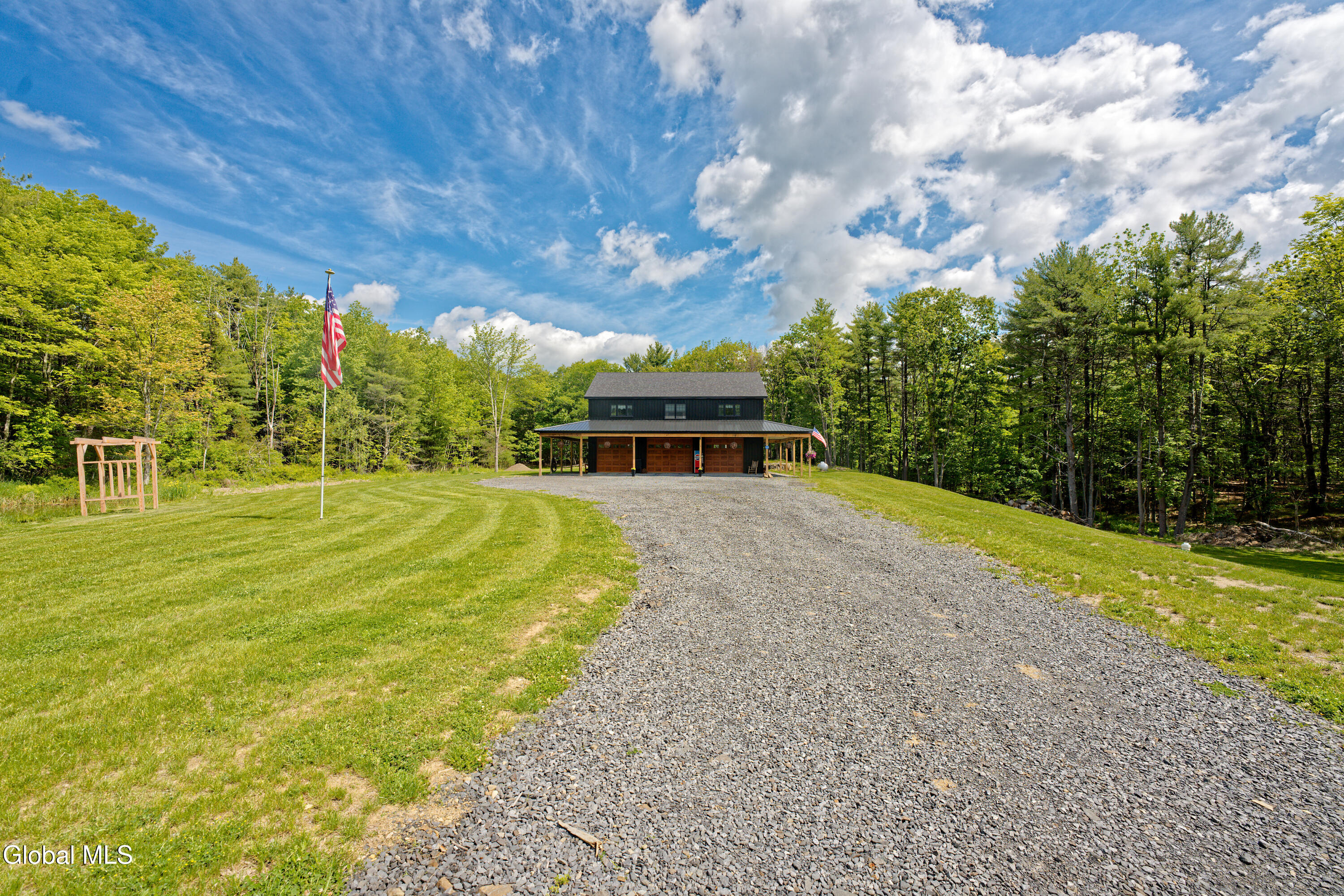 17 Ringwald Road Coeymans Hollow NY 12046