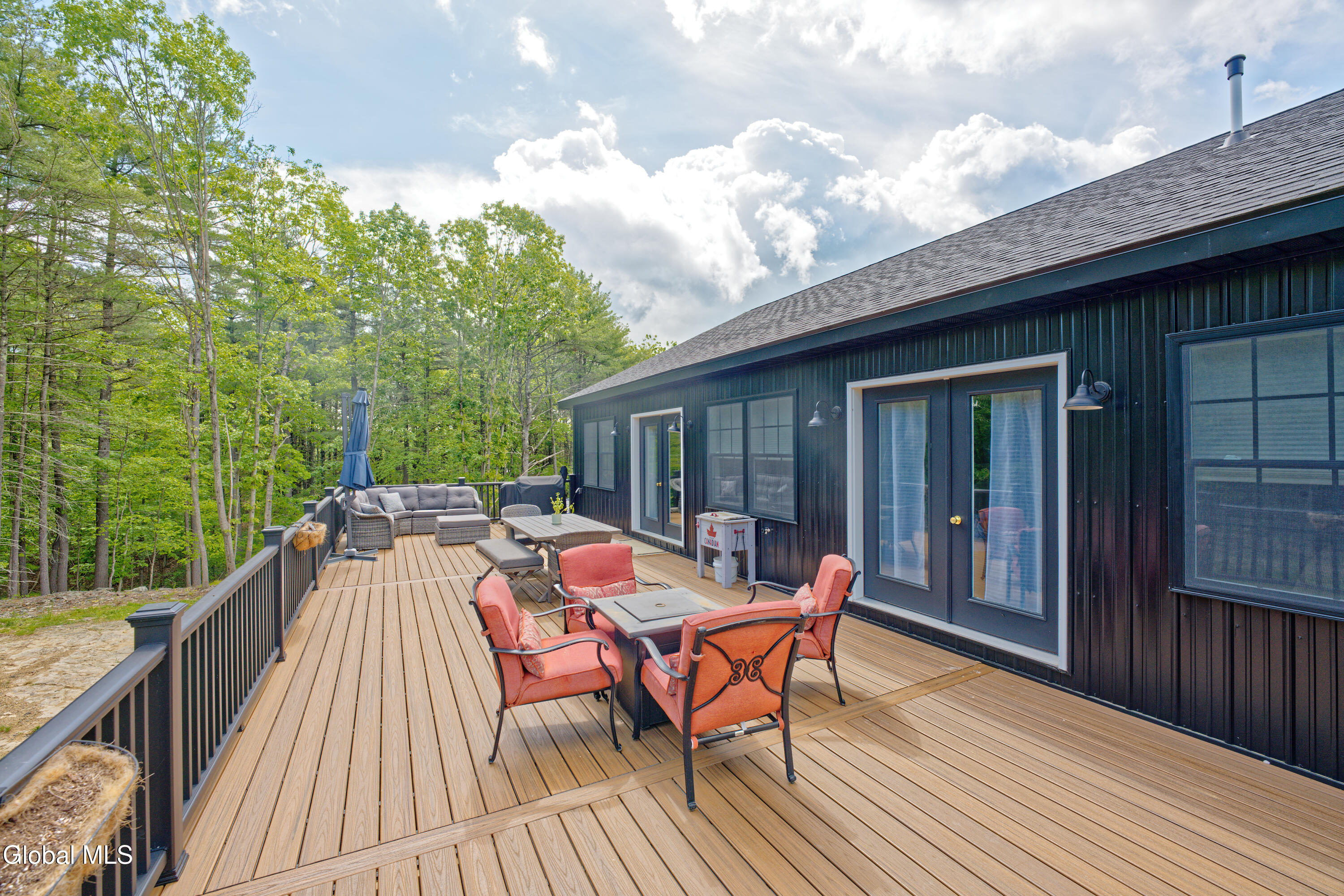 17 Ringwald Road Coeymans Hollow NY 12046