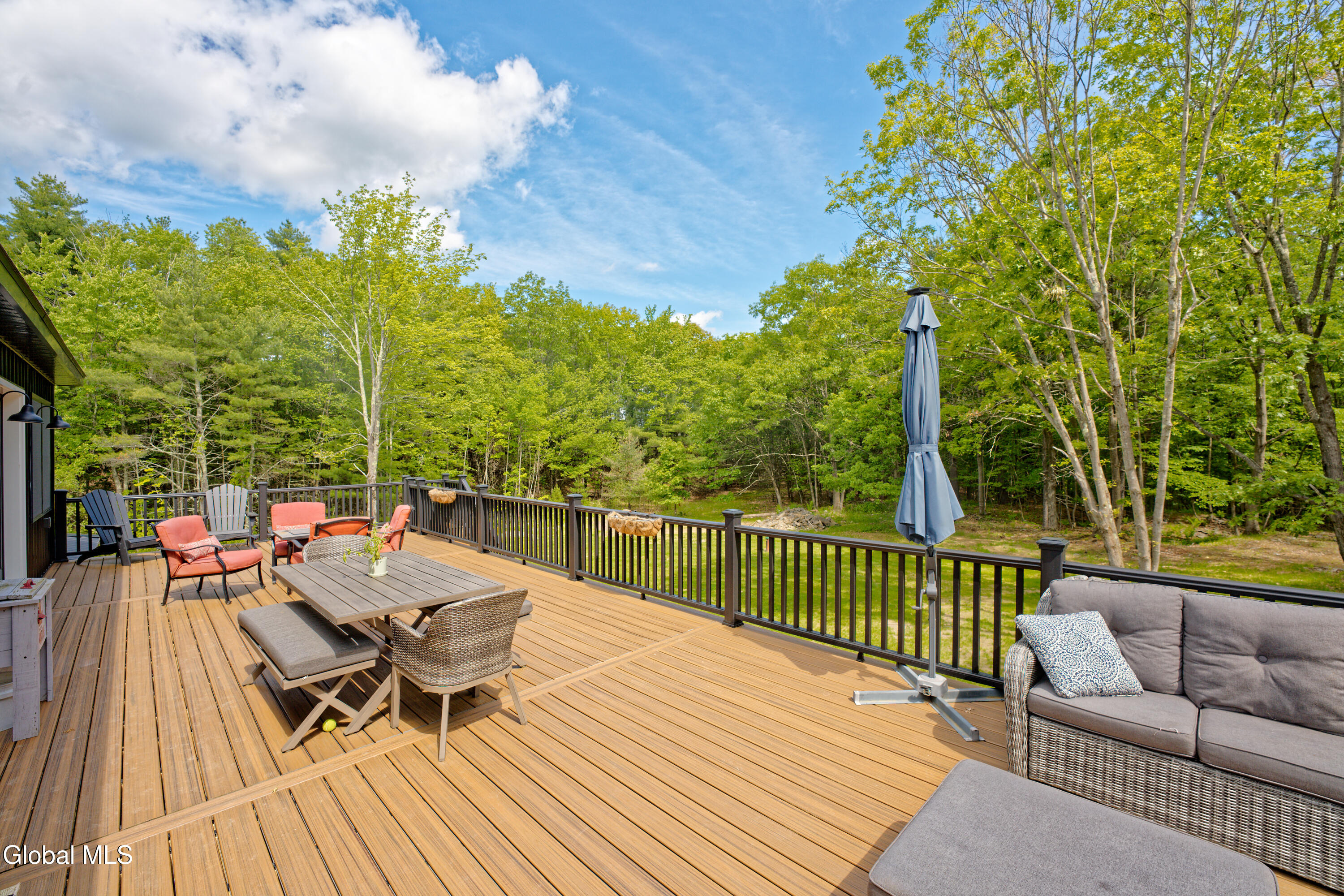 17 Ringwald Road Coeymans Hollow NY 12046
