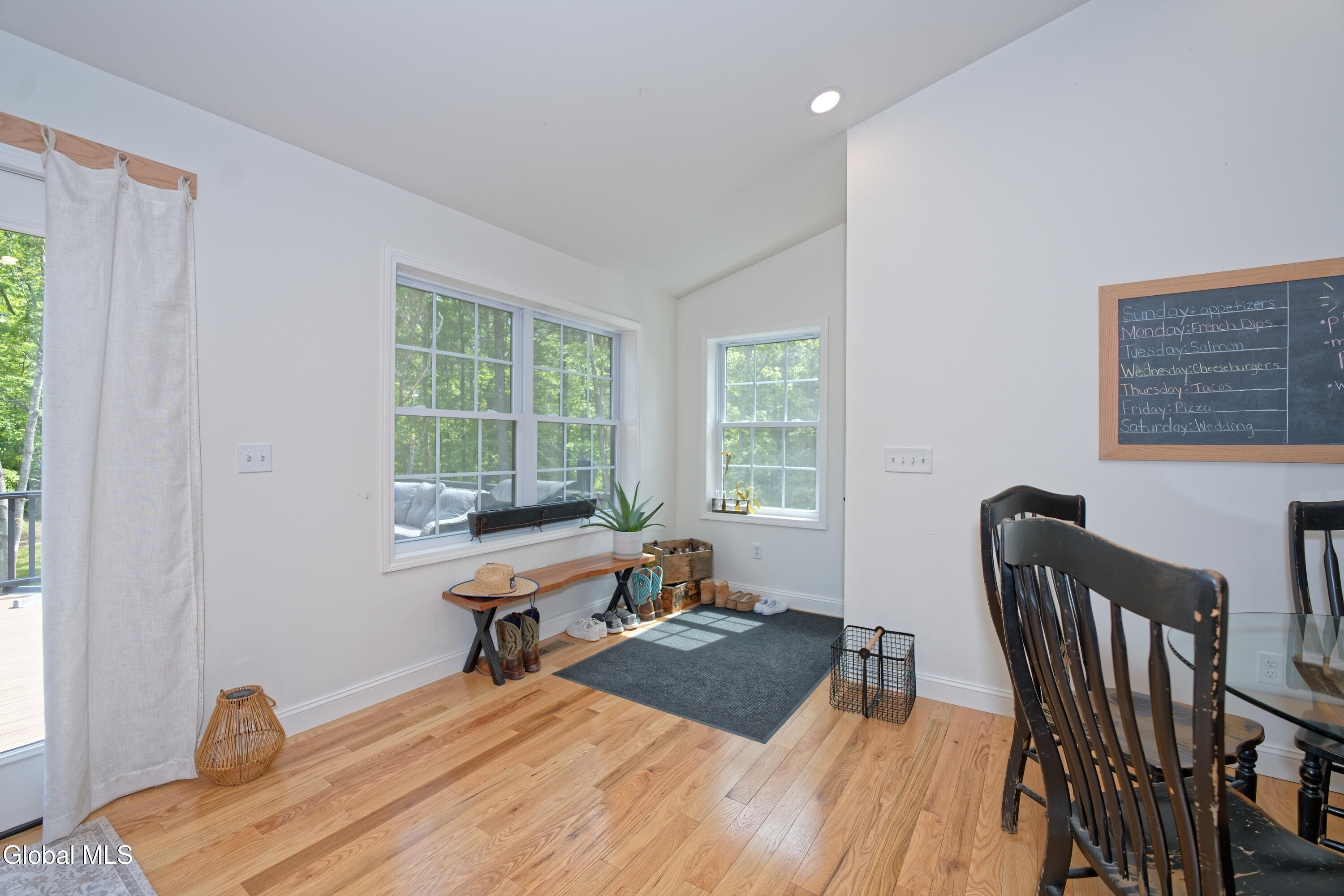 17 Ringwald Road Coeymans Hollow NY 12046