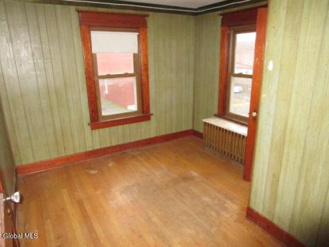 1547 5th Street Rensselaer NY 12144