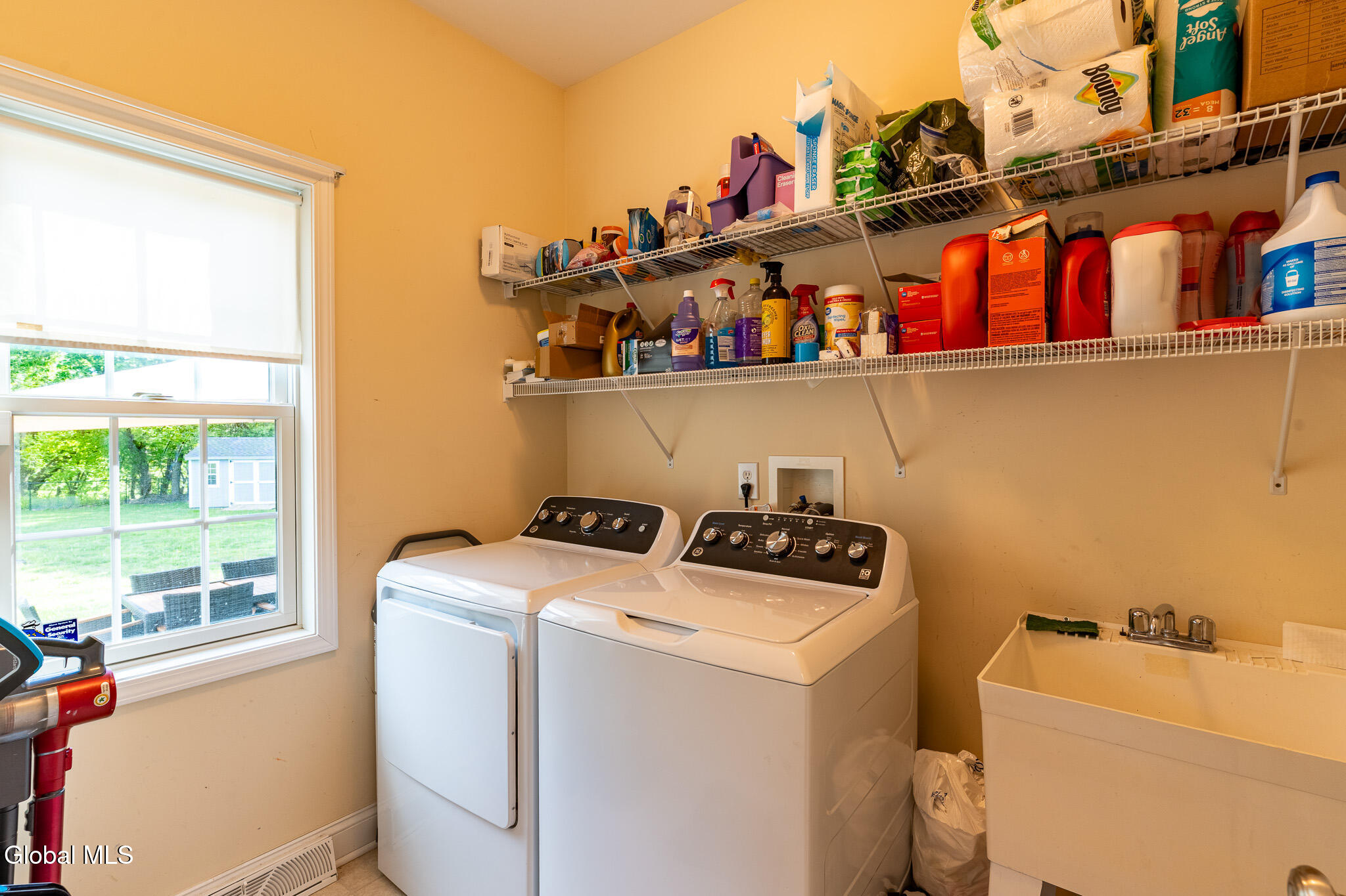 96 Thompson Street Troy NY 12180