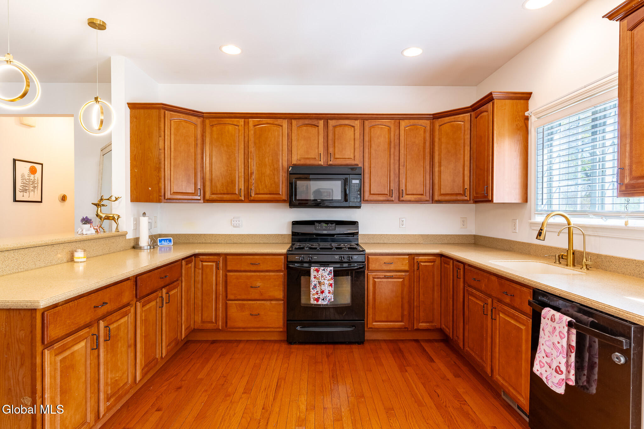 96 Thompson Street Troy NY 12180