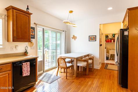 96 Thompson Street Troy NY 12180