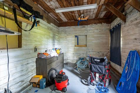 647 Saratoga Road Glenville NY 12302