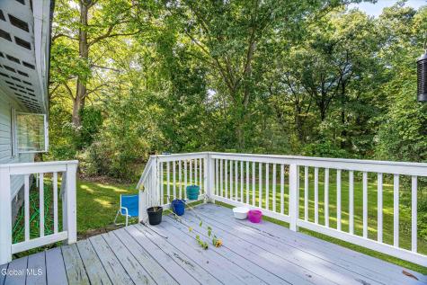 647 Saratoga Road Glenville NY 12302