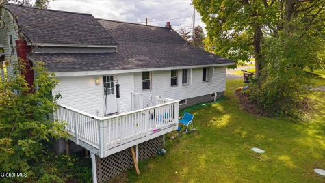 647 Saratoga Road Glenville NY 12302