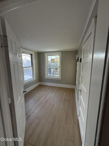 32 Elm Street Schenectady NY 12304