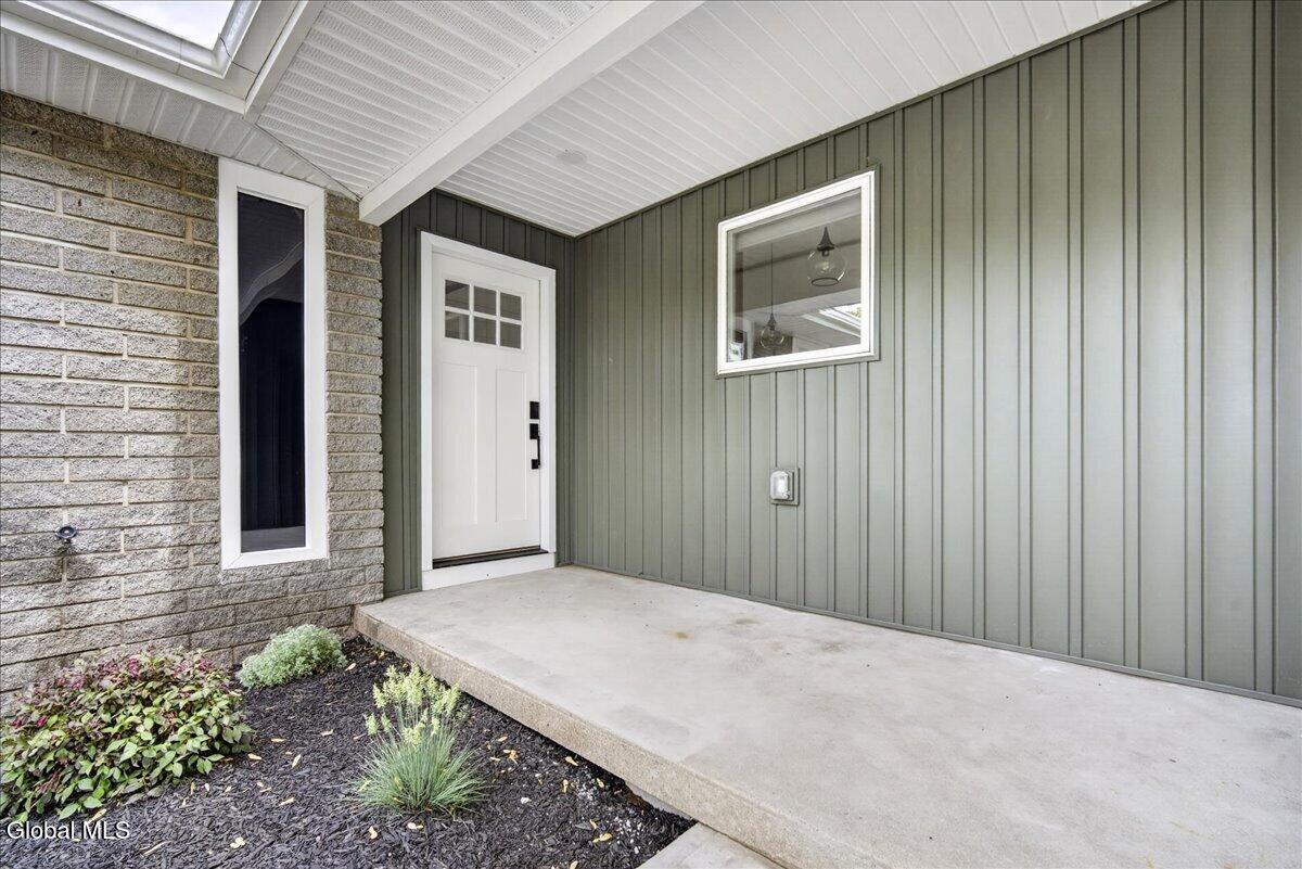 25 Merritt Road South Glens Falls NY 12803