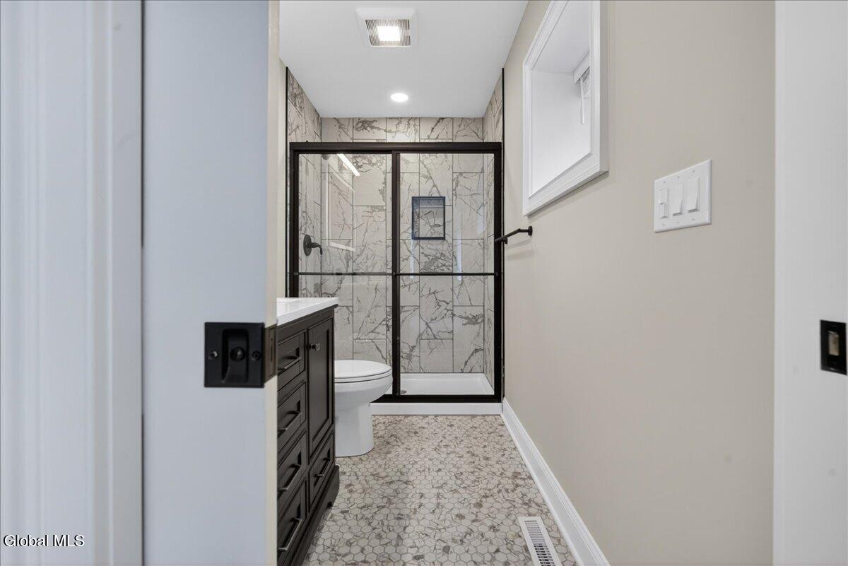 25 Merritt Road South Glens Falls NY 12803