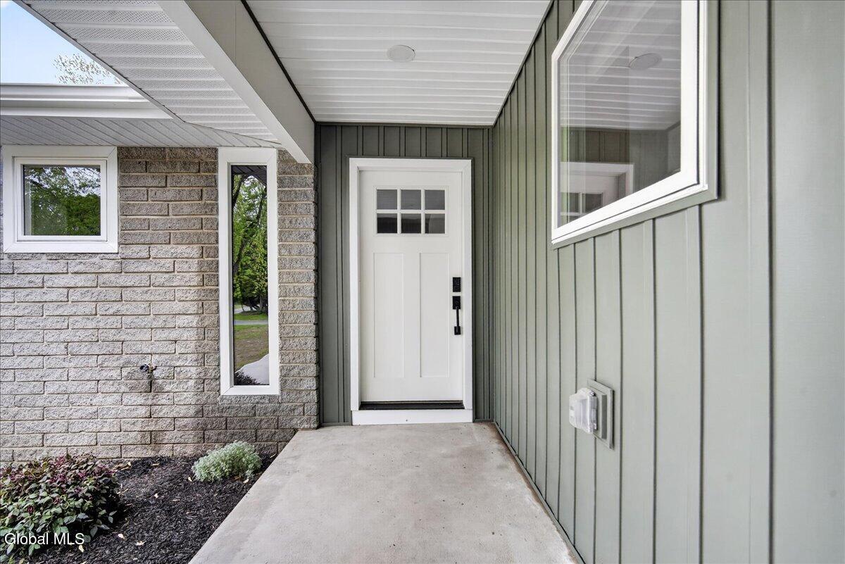 25 Merritt Road South Glens Falls NY 12803