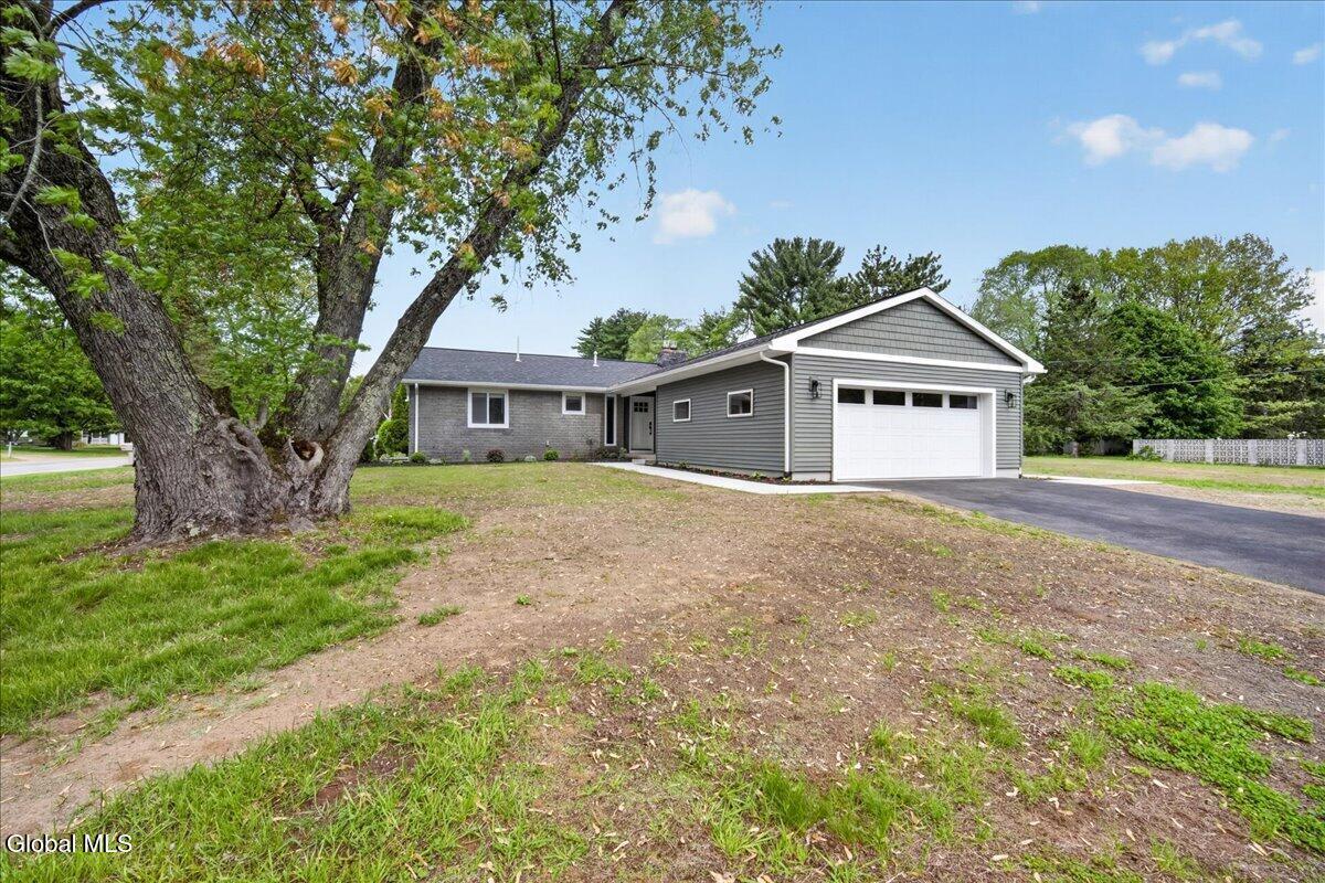 25 Merritt Road South Glens Falls NY 12803