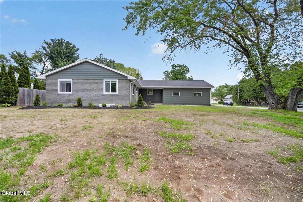 25 Merritt Road South Glens Falls NY 12803
